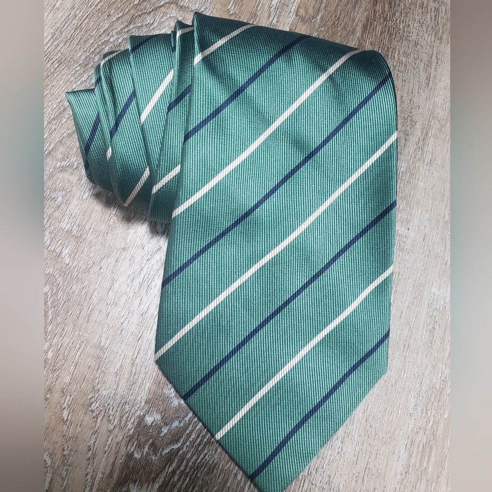 Van Heusen Green with Blue and Cream Stripes